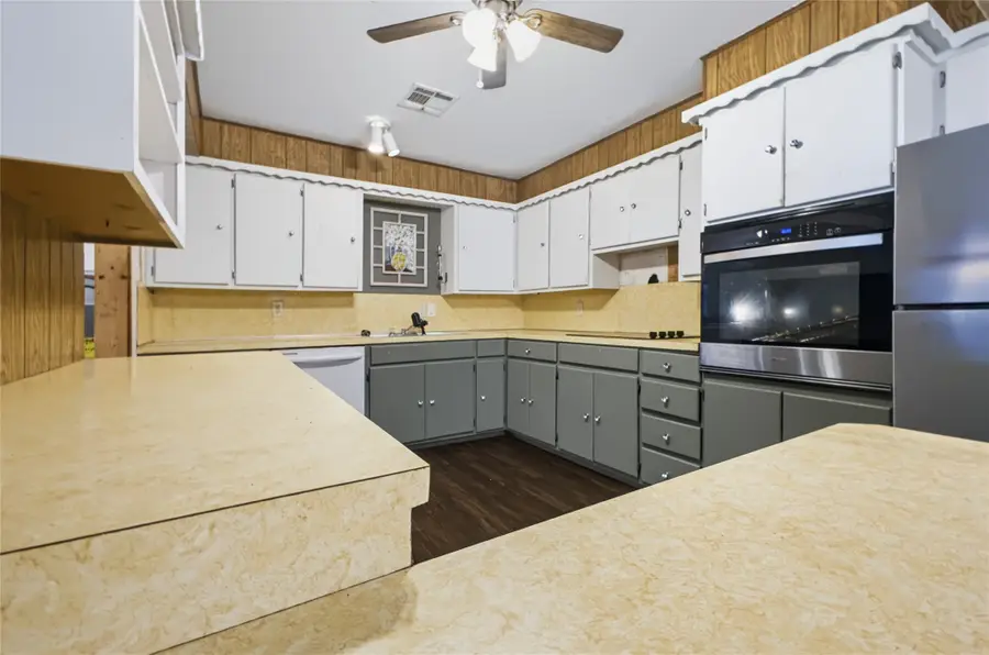 609 N Hyden Street, Stratford, OK 74872 - #3