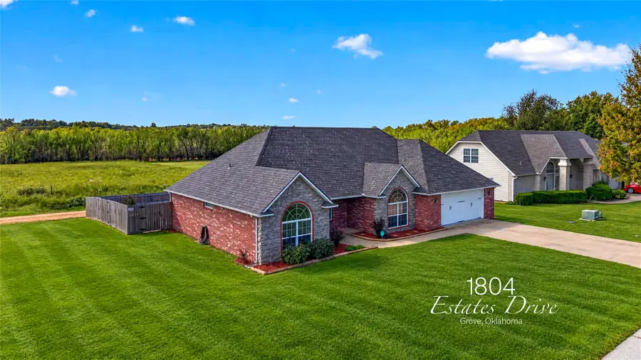 1804 Estates Drive, Grove, OK 74344 - #3