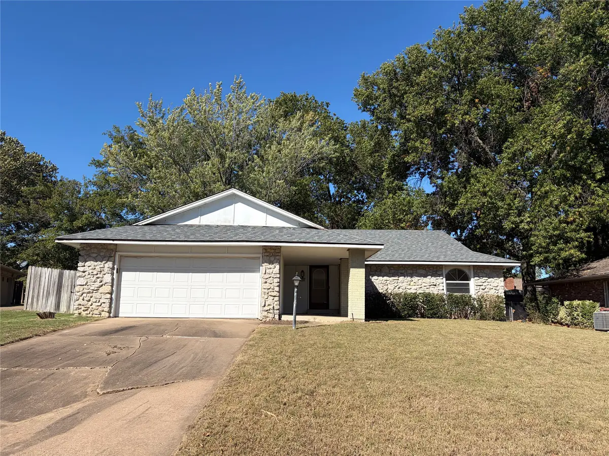 6705 E 75th Street, Tulsa, OK 74133 - #1