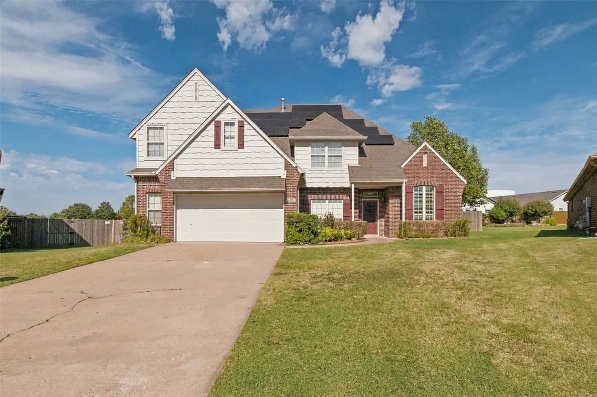 808 W Juneau Street, Broken Arrow, OK 74012 - #1