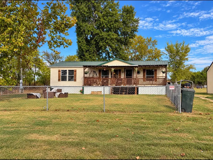 10549 W Perry Road, Stigler, OK 74462 - #2