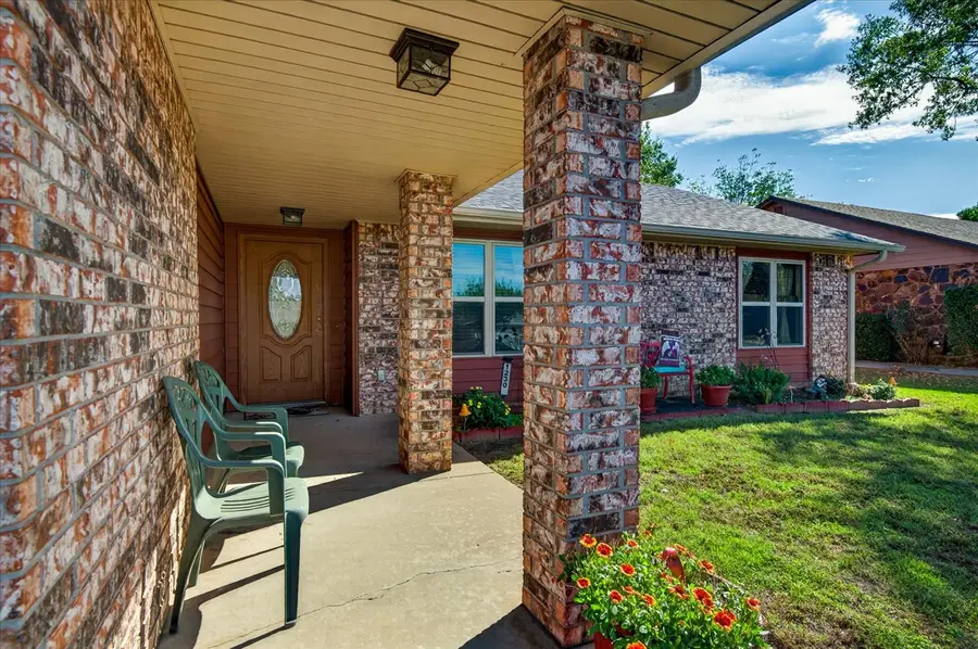 1230 Willow Creek Drive, Bartlesville, OK 74006 - #3