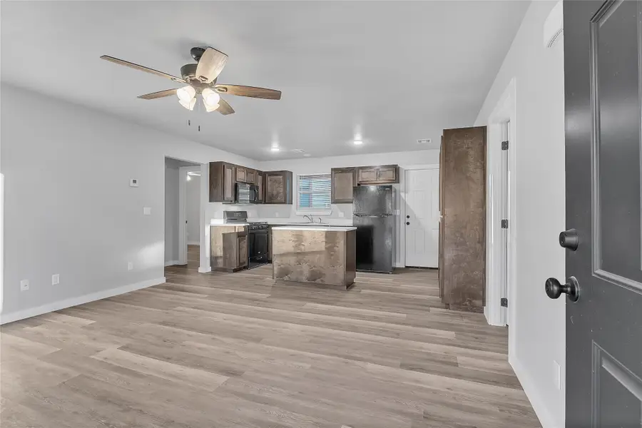 423 S Chickasaw Avenue, Bartlesville, OK 74003 - #3