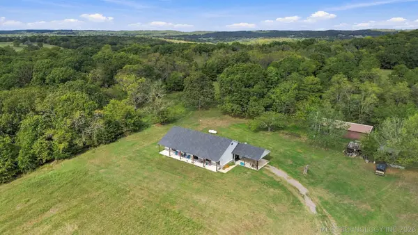 13346 W 710 Road, Hulbert, OK 74441