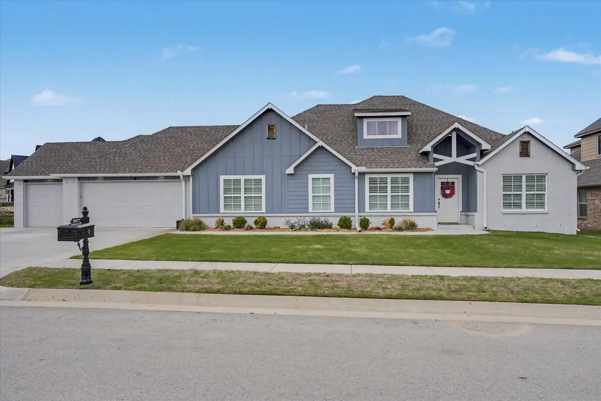18977 E Ridgeline Road, Catoosa, OK 74015 - #1