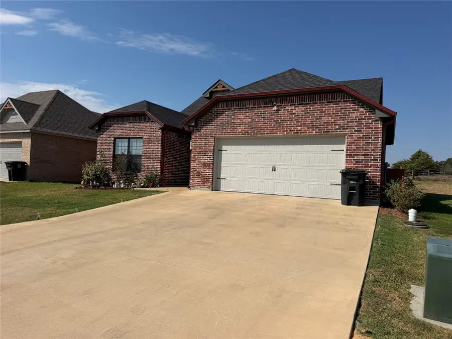859 Springfield Court, Durant, OK 74701 - #3