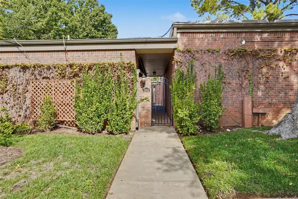2402 E 72nd Street #11-A-1, Tulsa, OK 74136