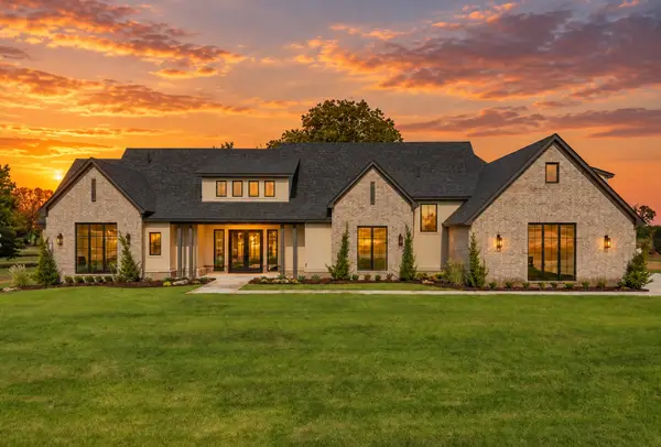 21881 E 138th Street, Broken Arrow, OK 74014