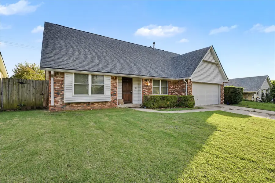 10904 E 26th Street, Tulsa, OK 74129 - #2
