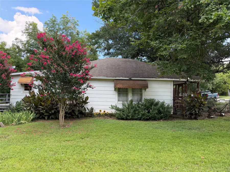 301 E Ada Street, Wilburton, OK 74578 - #2