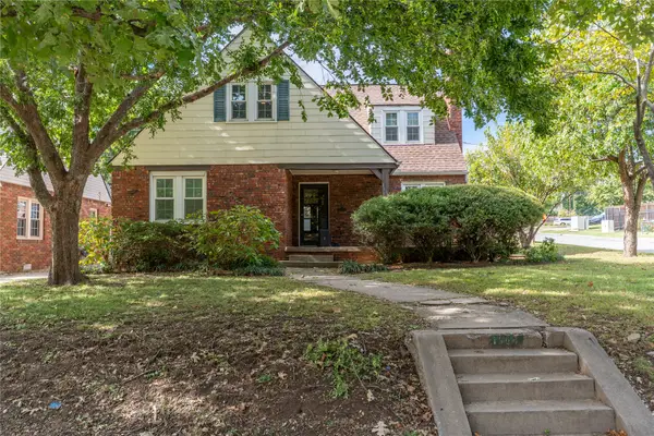 1604 S Lewis Place, Tulsa, OK 74104