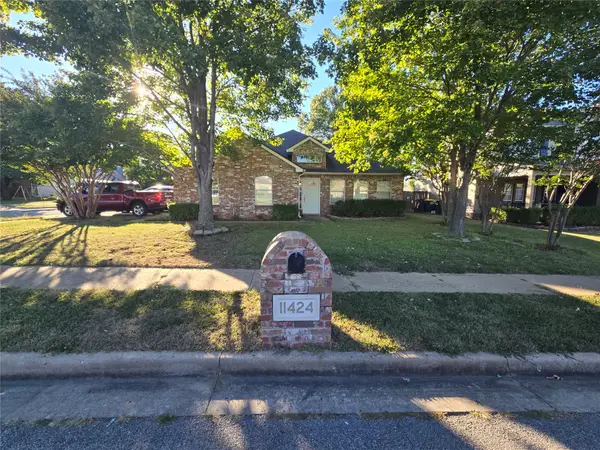 11424 S Mulberry Lane, Jenks, OK 74037