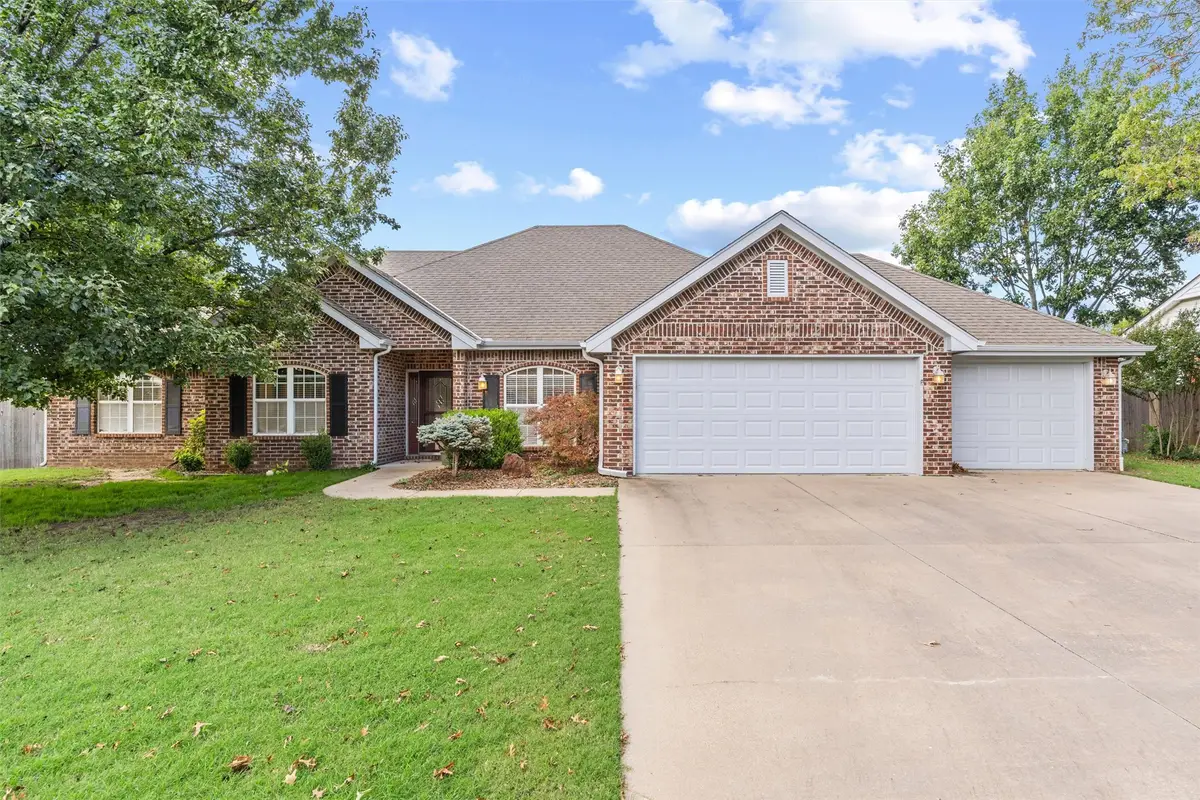 1923 Rolling Hills Drive, Bartlesville, OK 74006 - #1