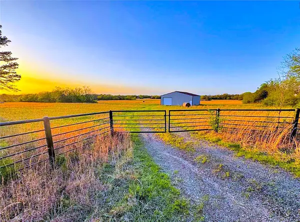 1530 Highway 9, Eufaula, OK 74432