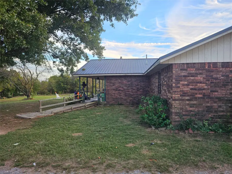 24398 S 365th East East Avenue, Porter, OK 74454 - #3