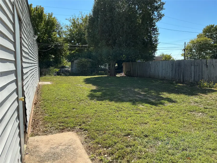 726 W Apache, Purcell, OK 73080 - #3