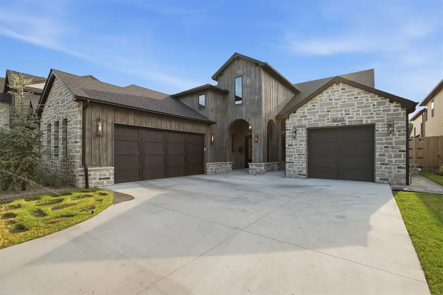 4633 S Detroit Avenue, Tulsa, OK 74105 - #2