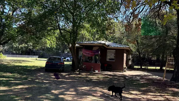 2800 Willafa Woods Road, Cartwright, OK 74731
