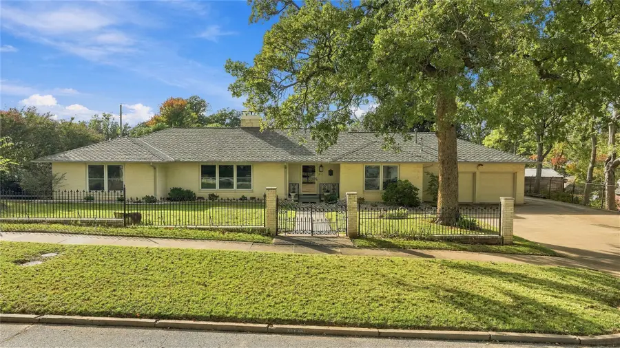 810 Main Street, Sand Springs, OK 74063 - #2