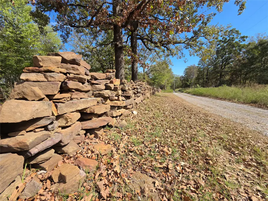 211 W Hulbert Drive, Hulbert, OK 74441 - #3