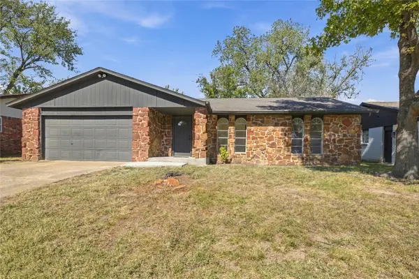 11859 E 62nd Street, Broken Arrow, OK 74012