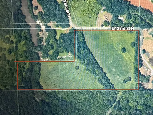 E 123rd Street N, Skiatook, OK 74070