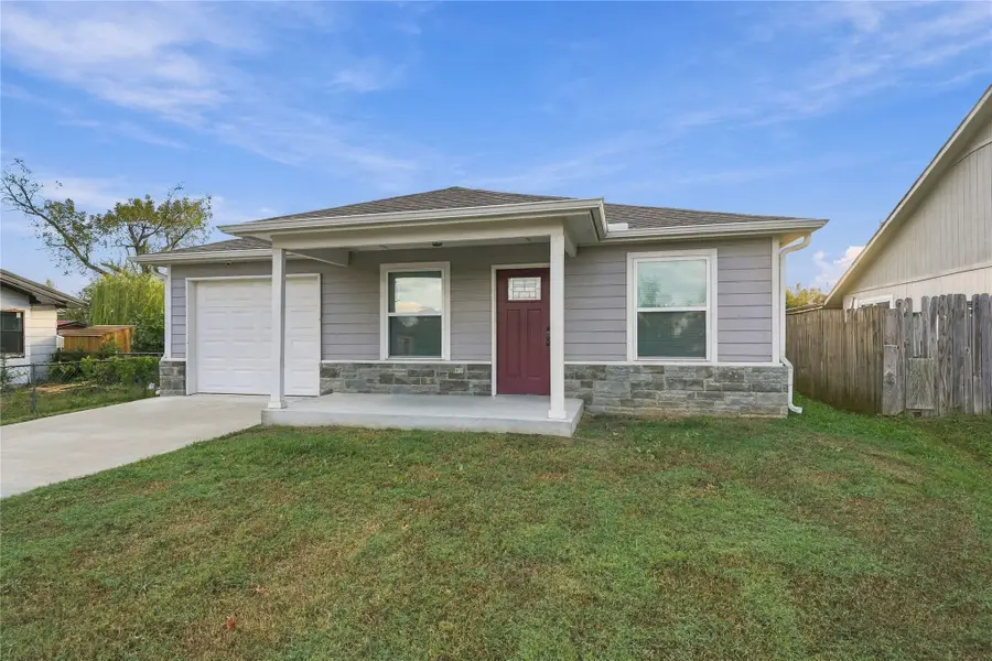 524 S Maryland Avenue, Claremore, OK 74017 - #3