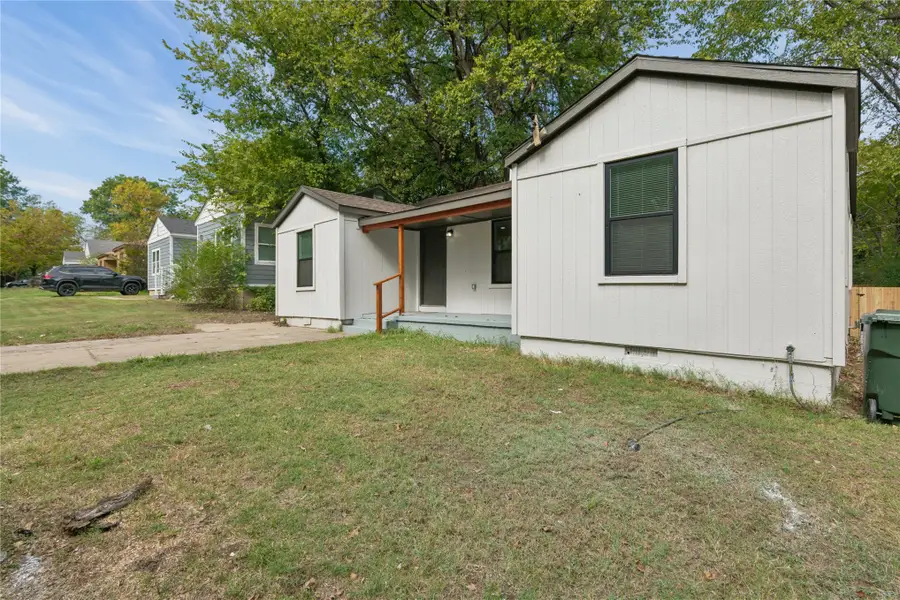 1004 Fremont Street, Muskogee, OK 74401 - #2