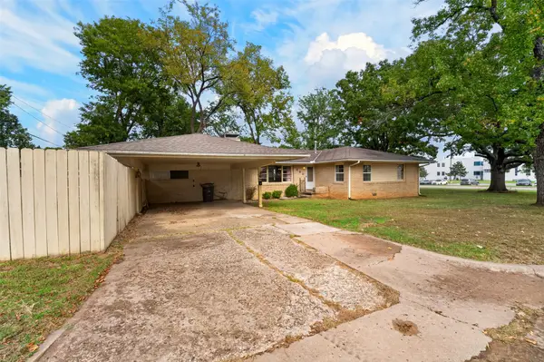 420 E 17th Street, Bartlesville, OK 74003