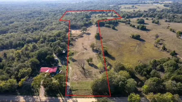 3621 S Bob White Lane, Atoka, OK 74525