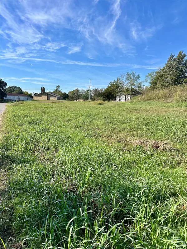 206 E Delmar, Coalgate, OK 74538