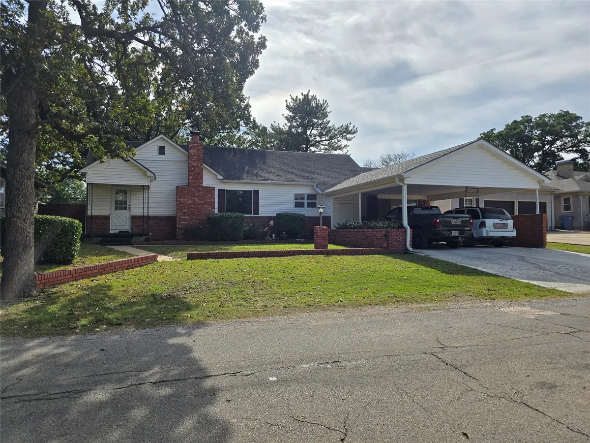 609 Oak Street, Pawnee, OK 74058 - #1