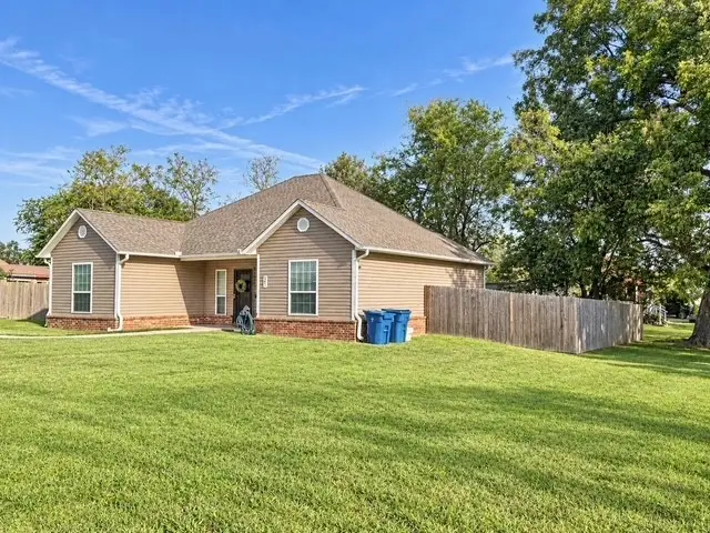 341 W Harrison, McAlester, OK 74501 - #2