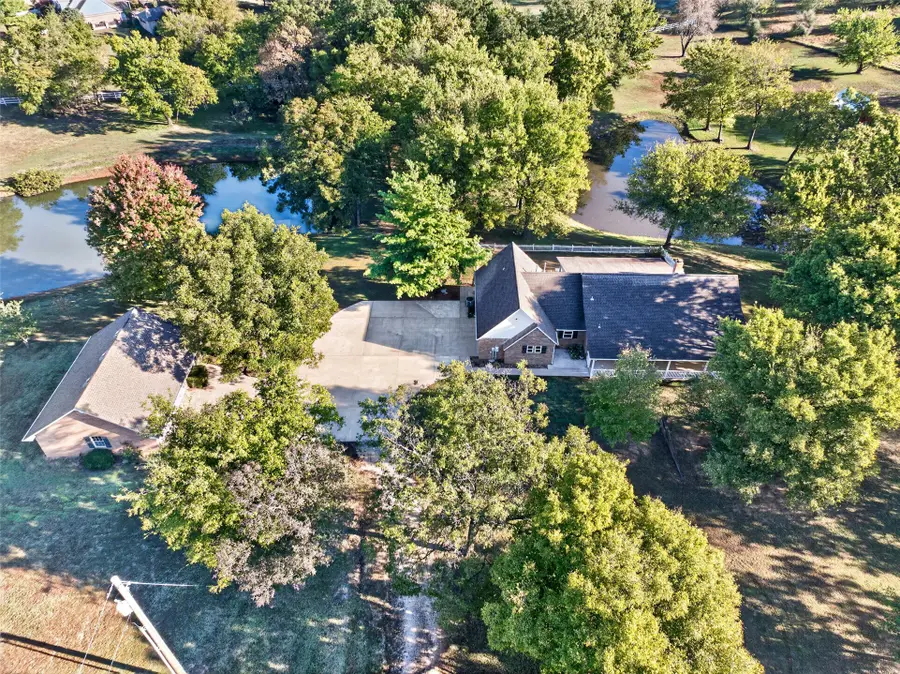 11961 S 305th East Avenue, Coweta, OK 74429 - #2