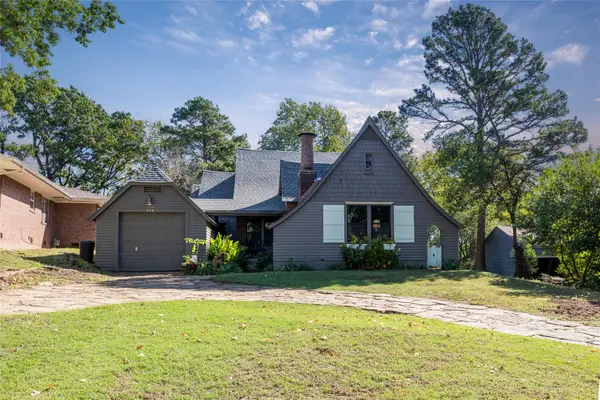 712 Honor Heights Drive, Muskogee, OK 74401