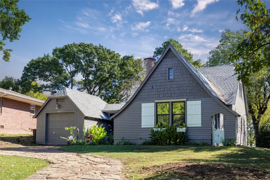 712 Honor Heights Drive, Muskogee, OK 74401 - #2
