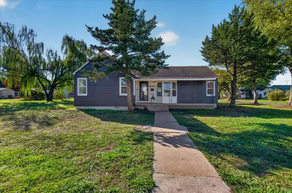 600 E 14th Street, Dewey, OK 74029