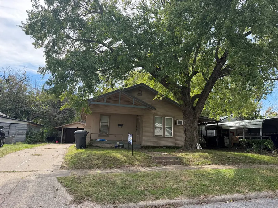 228 NW 10th Avenue Nw, Ardmore, OK 73401 - #2