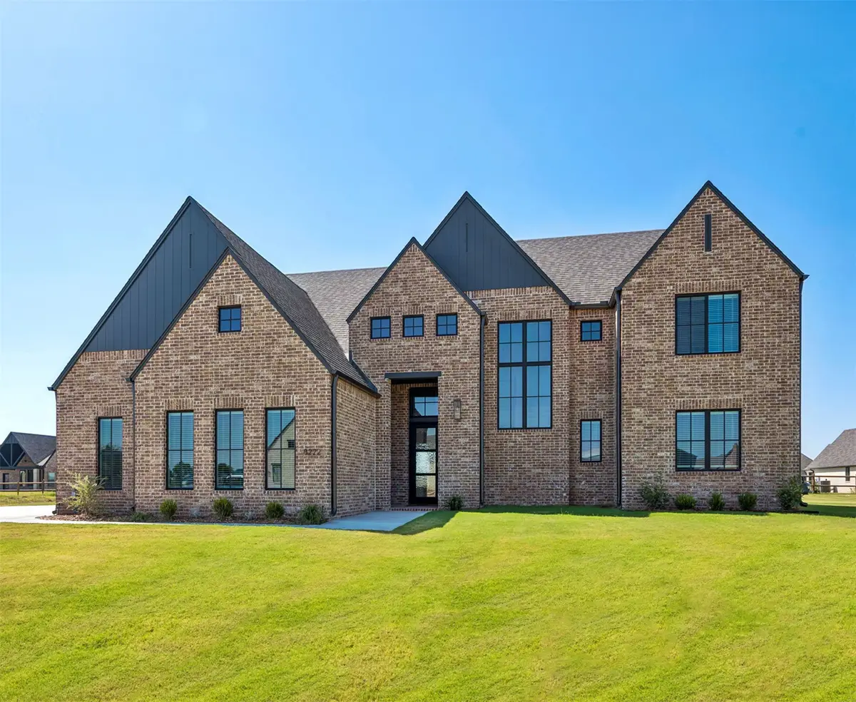 8222 E 111th Street, Owasso, OK 74055 - #1