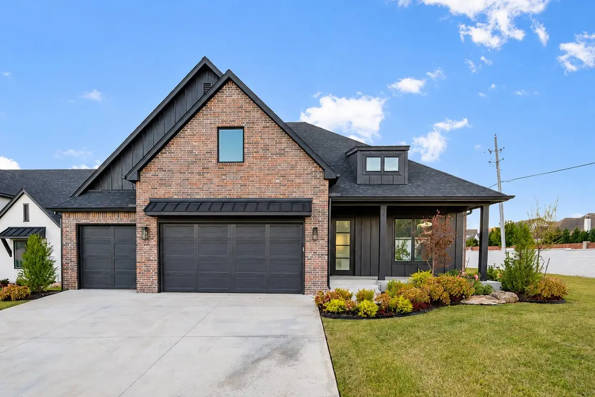 11212 S Fir Avenue W, Jenks, OK 74037 - #1