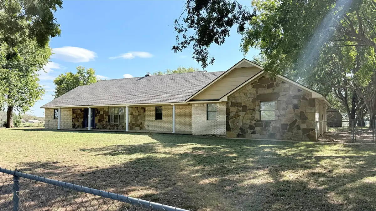 3197 E 203rd Street S, Warner, OK 74469 - #1