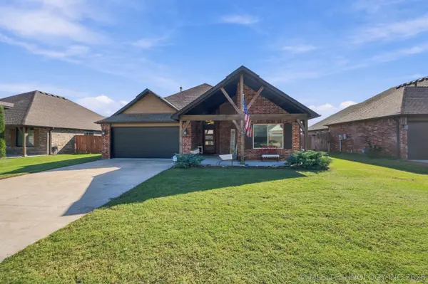 27416 E 109th Street S, Coweta, OK 74429