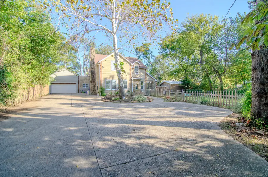 816 E 18th, Ada, OK 74820 - #2