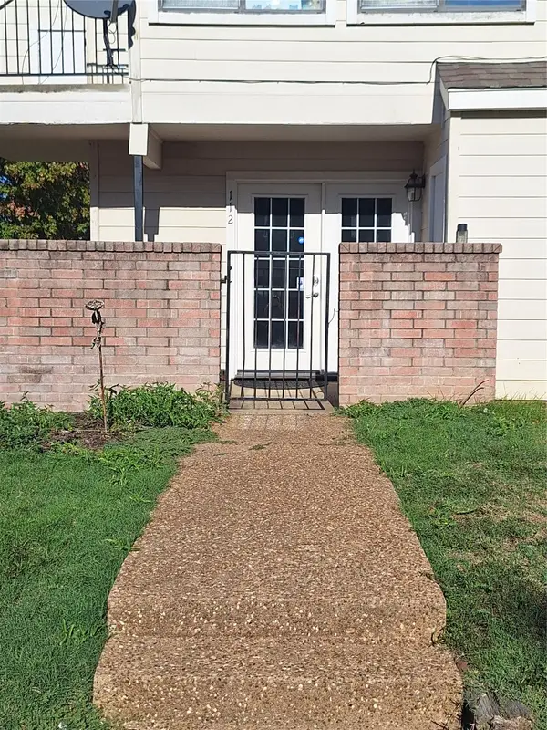 1904 E 66th Place #C-112, Tulsa, OK 74136