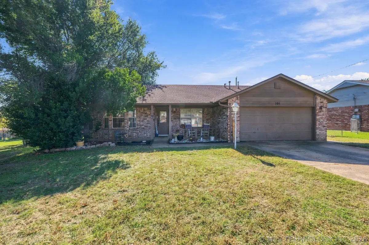 306 W 47th Street S, Sand Springs, OK 74063 - #1