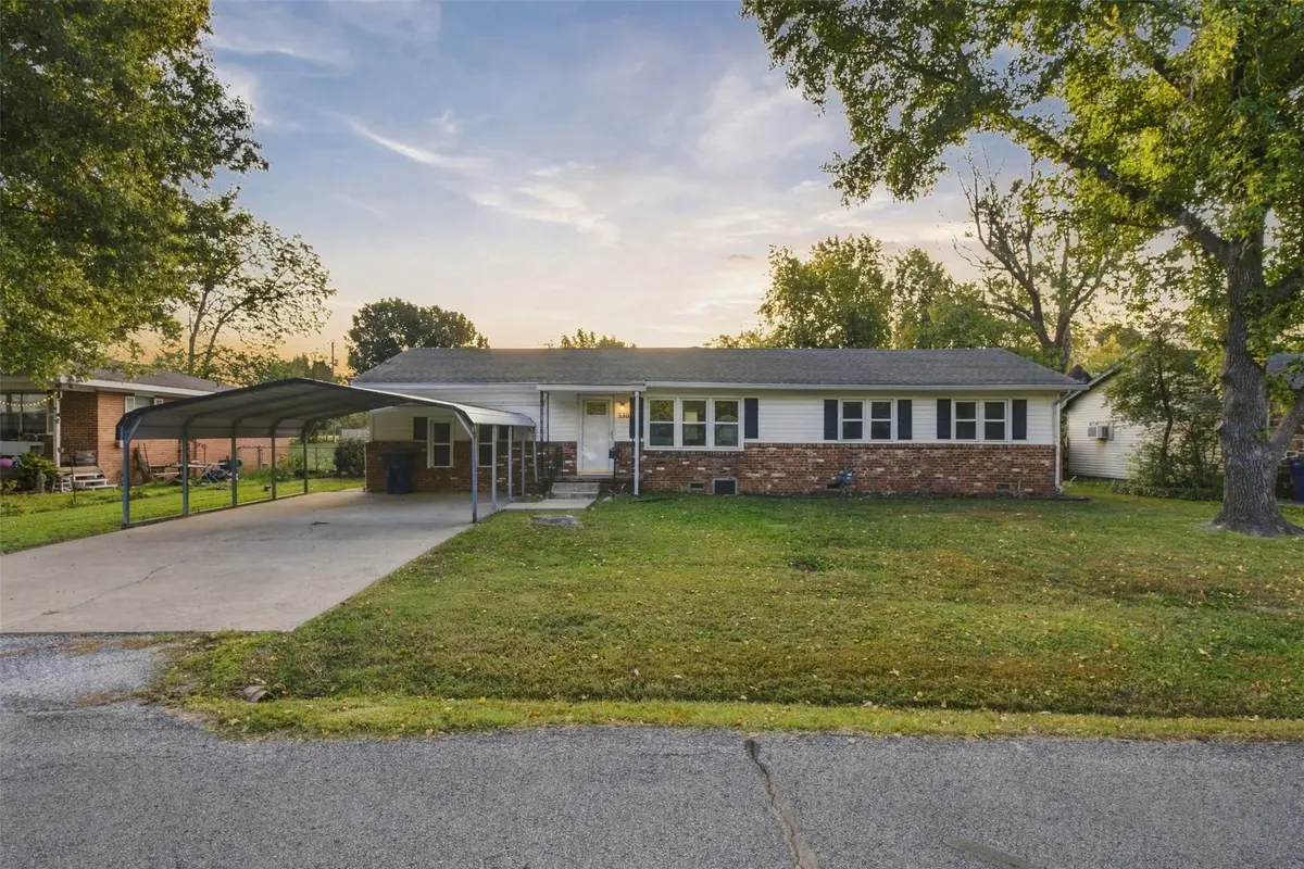 530 N Adair Street, Vinita, OK 74301 - #1