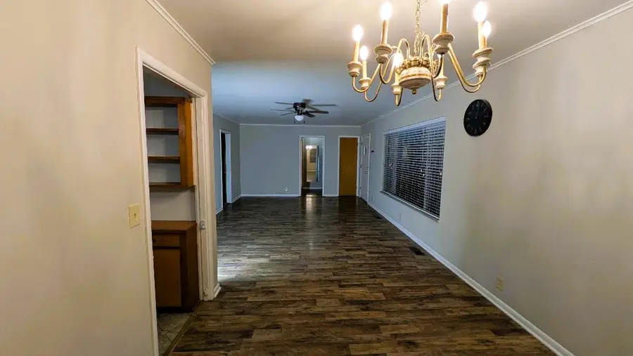 136 E Powell Street, Claremore, OK 74017 - #3