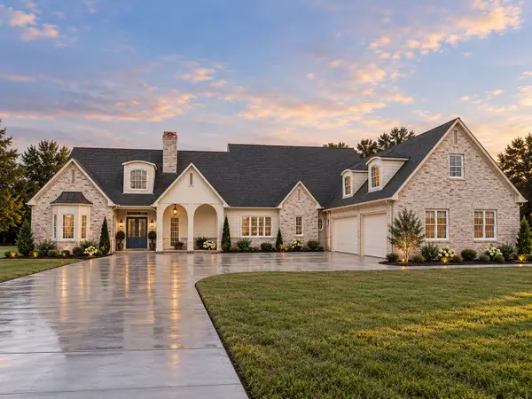 17684 E White Tail Cove, Owasso, OK 74055