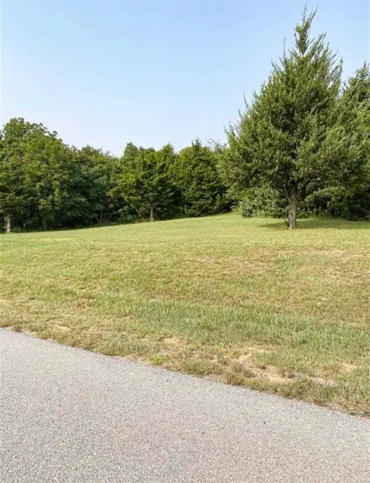 33 Oak Bridge Lane, Enid, OK 73703 - Image #3