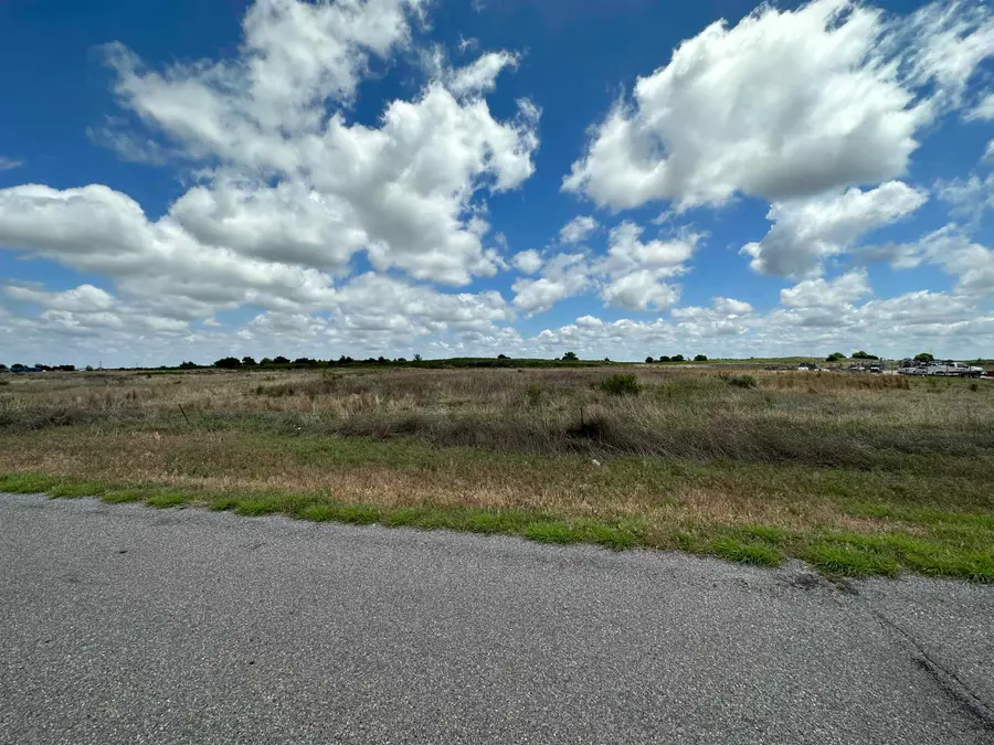 20 acres  Sec 24-23-22 Tract 1 & 4, Woodward, OK 73801 - Image #2